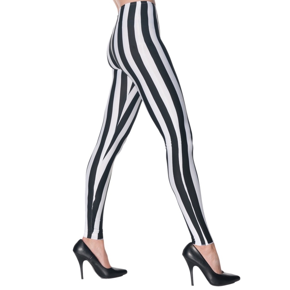 Black and White Striped Leggings